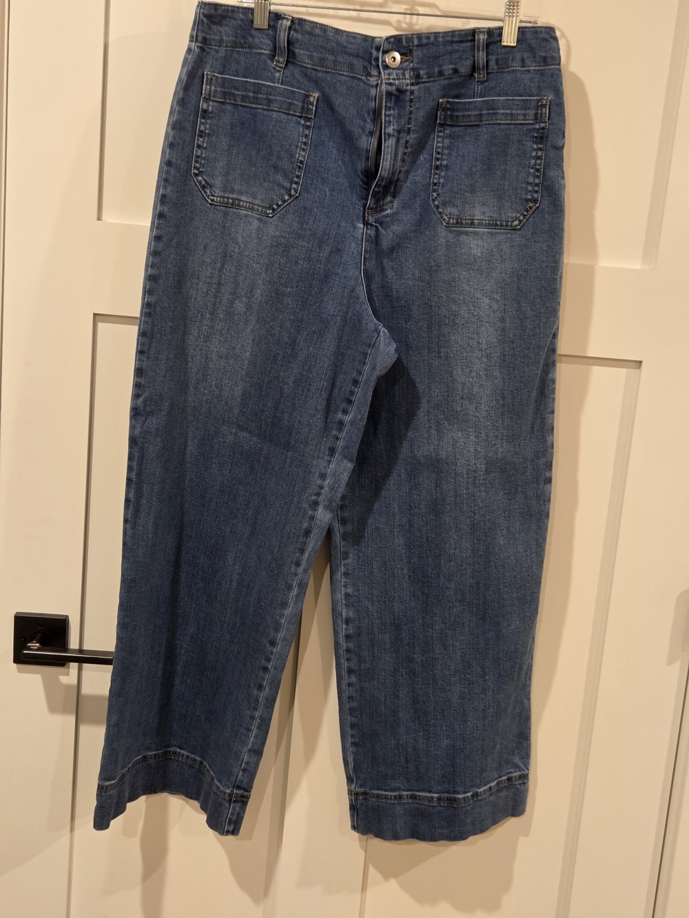 Habitat Cropped Jeans in Medium Blue Denim